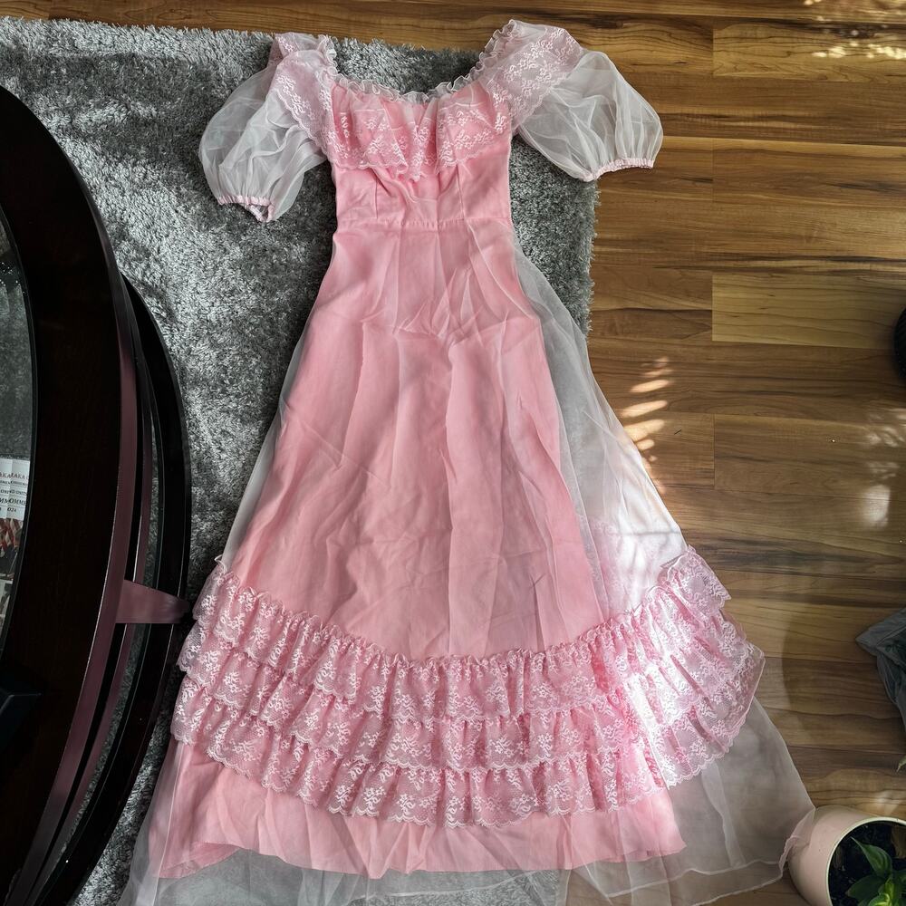 VINTAGE | 1970s CottageCore Coquette Nylon Chiffon Lace Pink Prom Dress Size XS